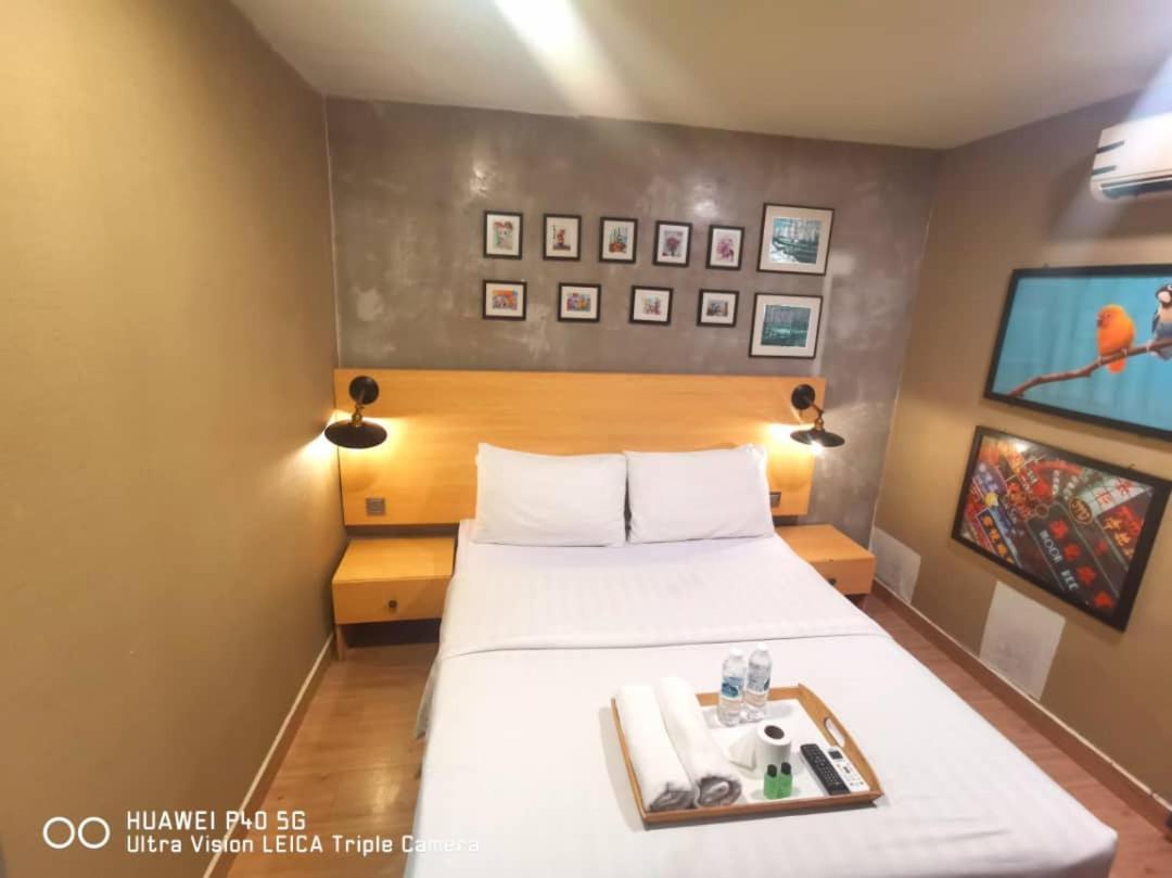 เรนทรี บูติก โฮเทล Hotel กาจัง ภายนอก รูปภาพ