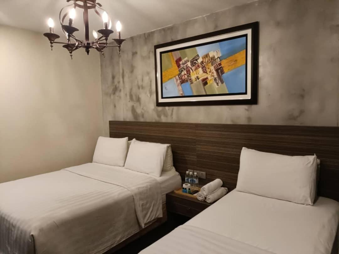 เรนทรี บูติก โฮเทล Hotel กาจัง ภายนอก รูปภาพ